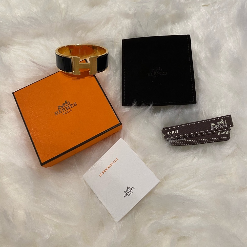 ⭐️ SOLD ⭐️ NWT Authentic Hermès Clic Clac Bracelet - Picture 2 of 13